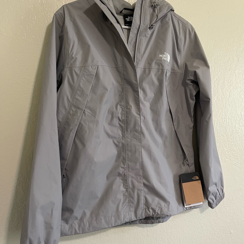 The North Face Light Gray Jacket NWT - image 2